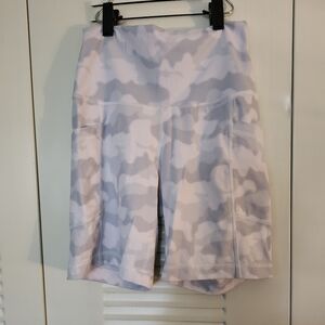 Camouflage Print Women's Biker Shorts